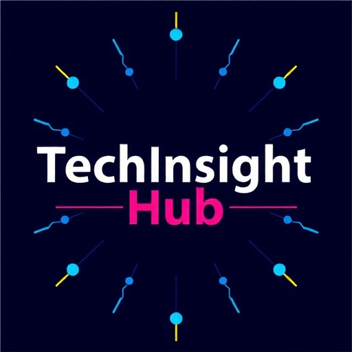TechInsight Hub Logo